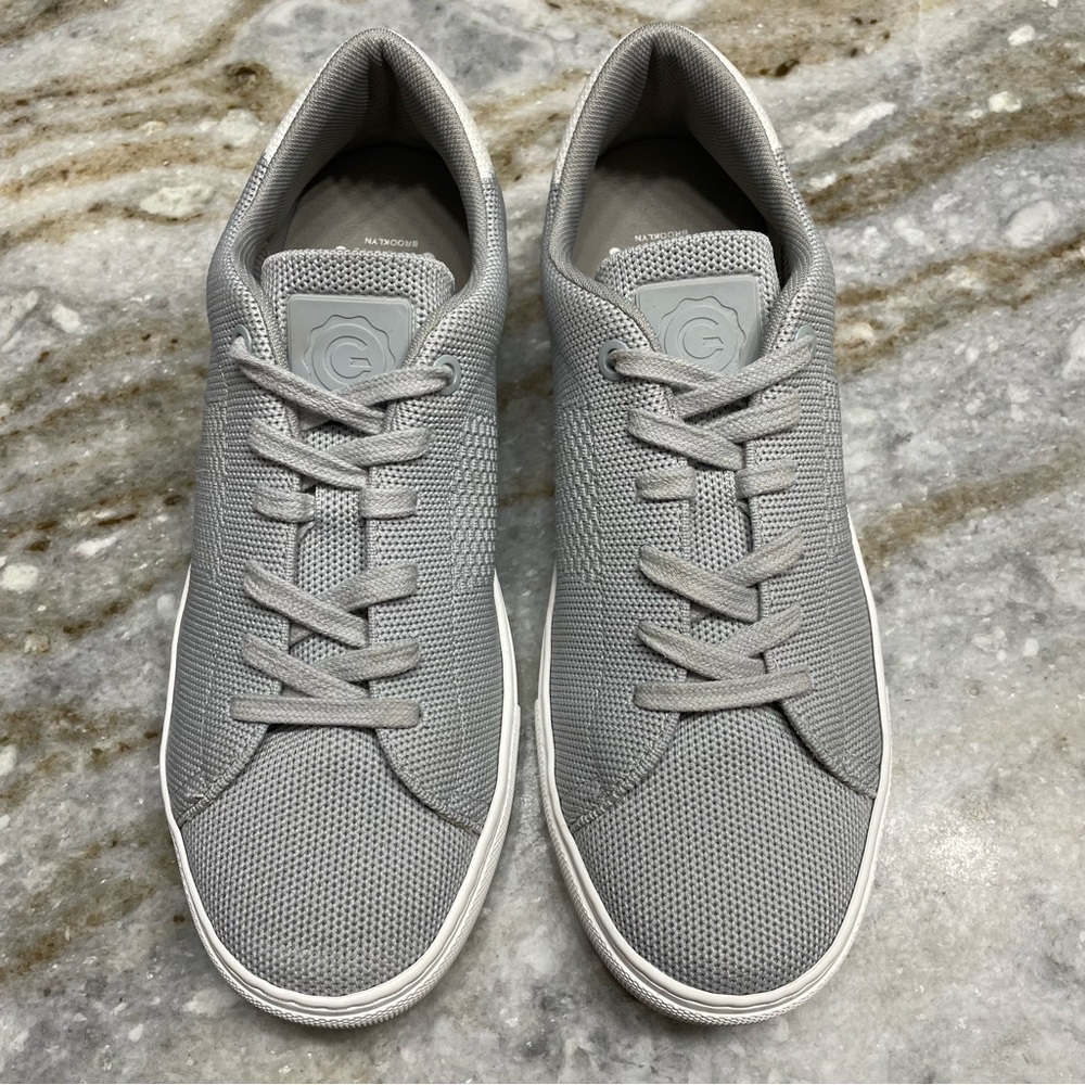 Greats The Royale Knit 2.0 in Gray/White Women’s 8